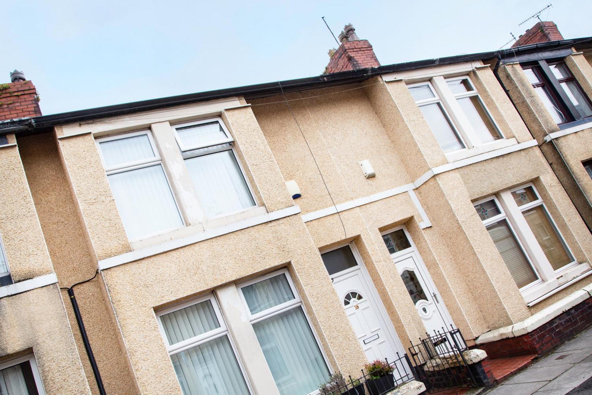 Newly Launched 3 Bedroom House With Free Parking Litherland Extérieur photo